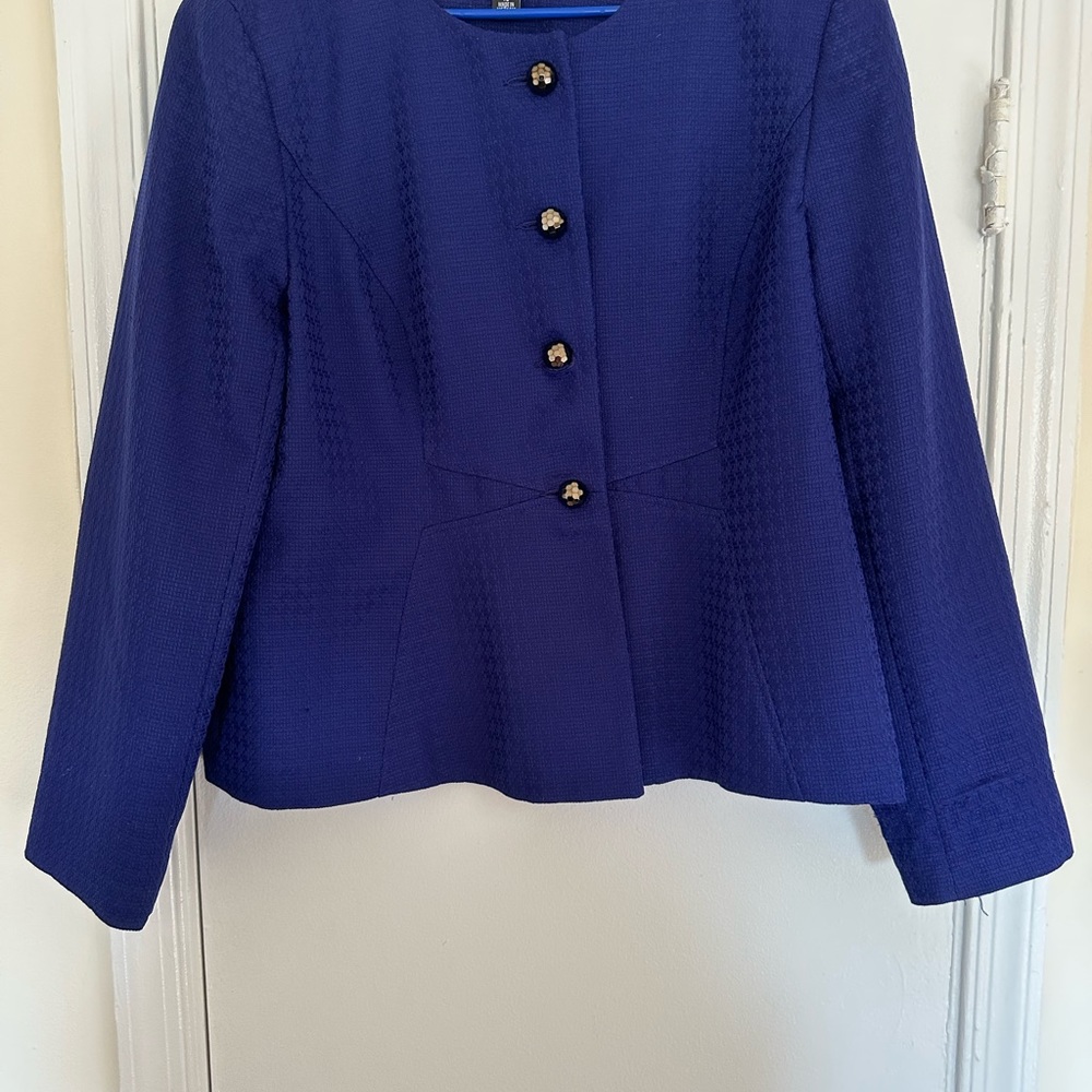 Short blazer